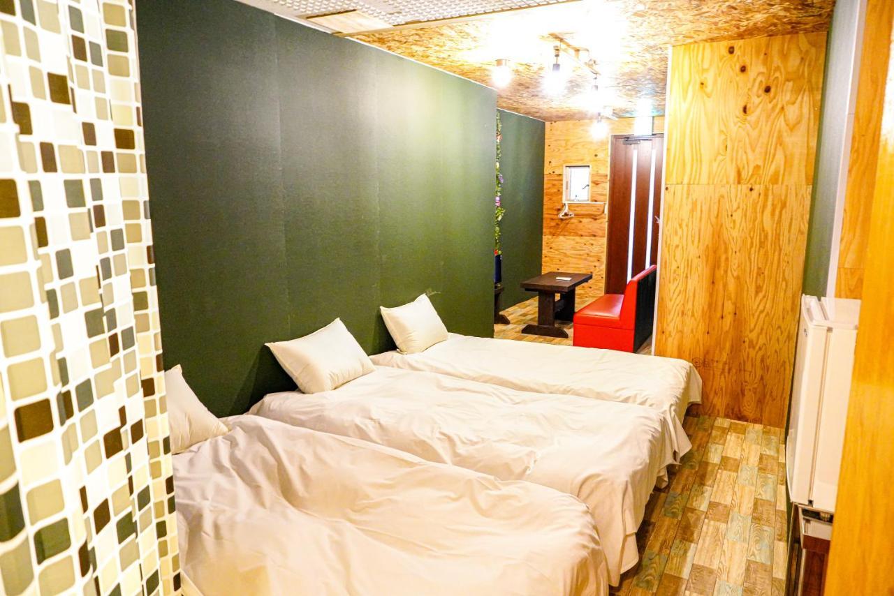One Hostel Himeji Extérieur photo